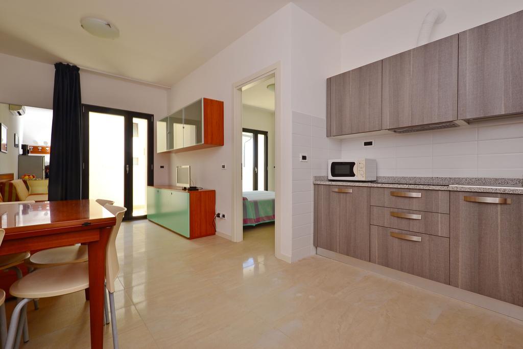 Residenza Verde لينانو سابيادورو الغرفة الصورة
